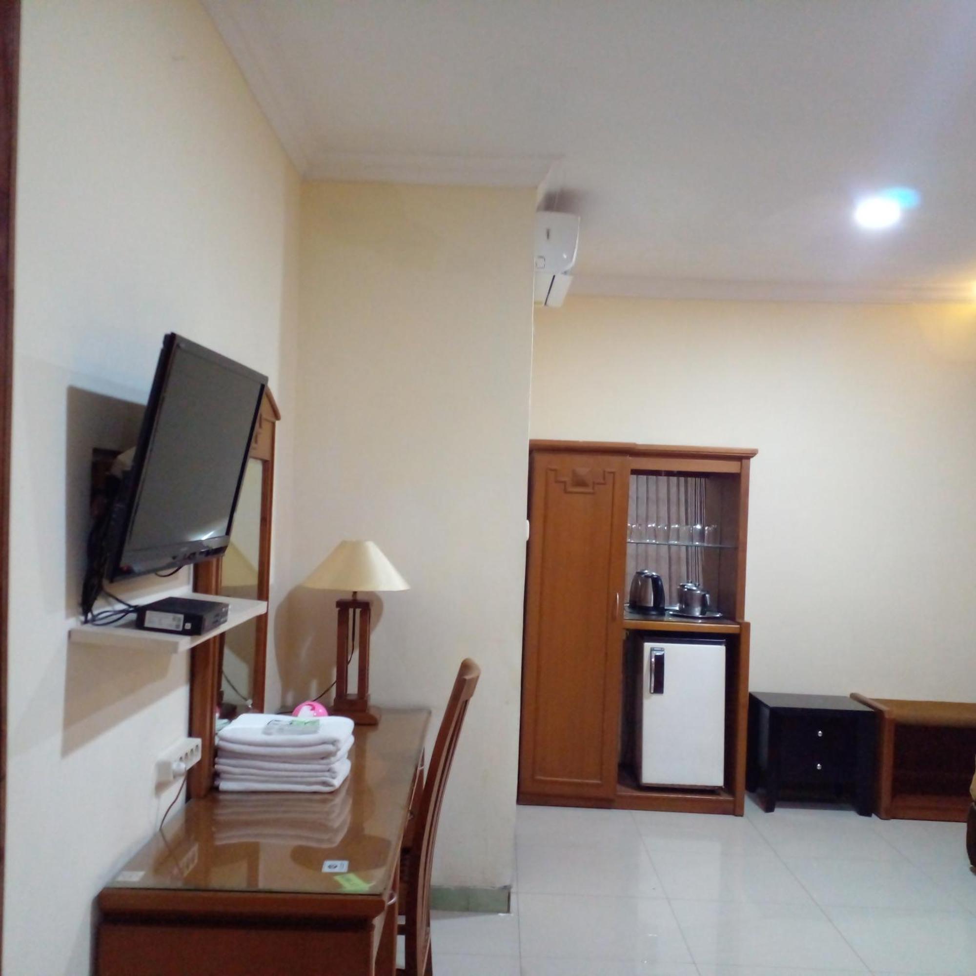 Hotel Priangan Cirebon Dış mekan fotoğraf