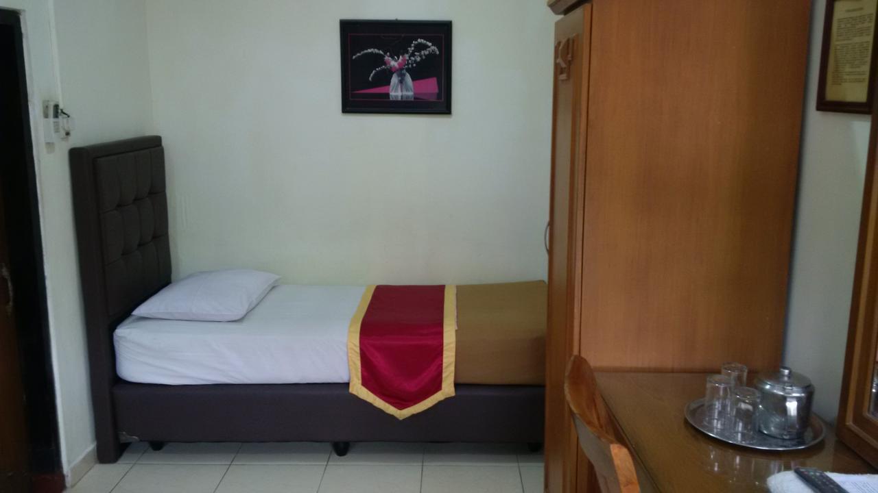Hotel Priangan Cirebon Dış mekan fotoğraf